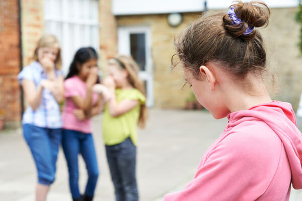 5 Estrategias para prevenir el acoso escolar